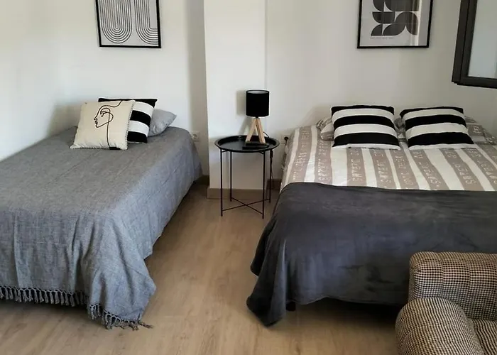 Meimoa Guesthouse 3*